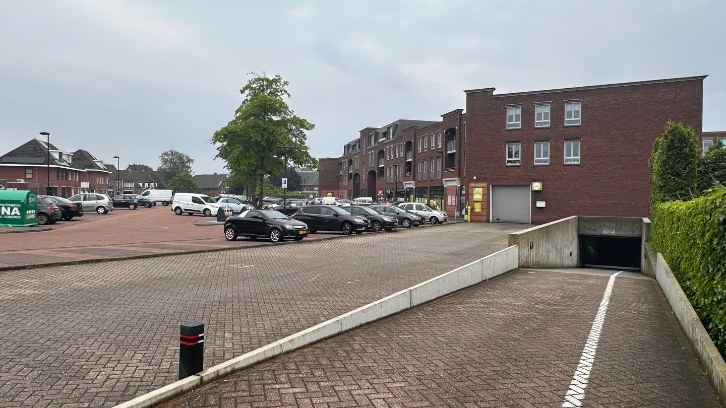 Foto 4 van Parkeerplaatsen in het Centrum van Asten