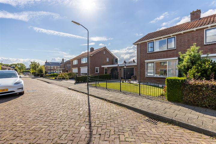 Bekijk foto 10 van Wielstraat 6