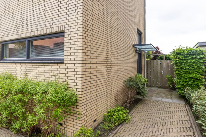 Foto 39 van Waterbiesweg 50