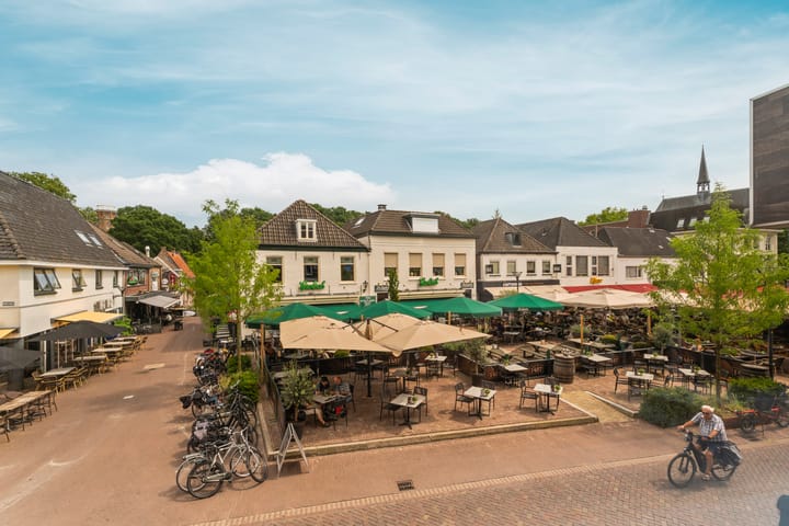 Foto 45 van Markt 75-B