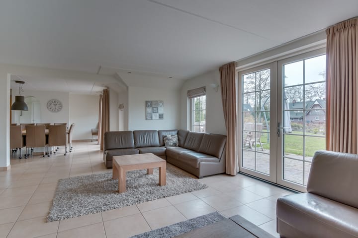 Photo 4 of Knollenhaarweg 7-128