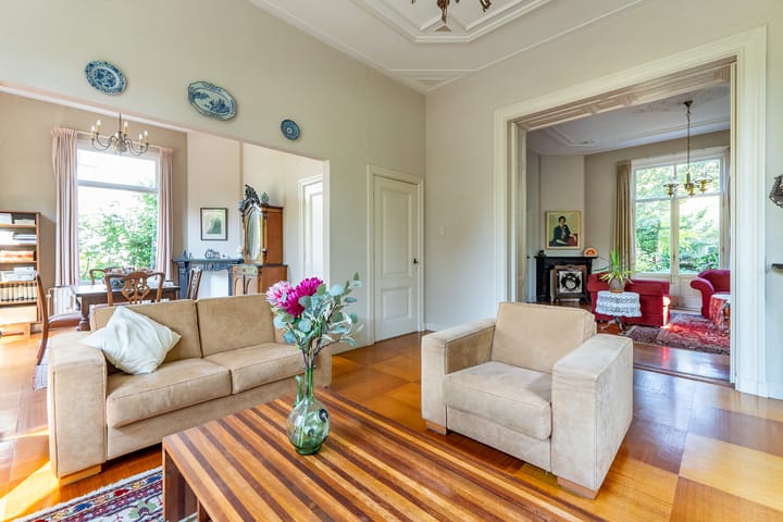 Photo 4 of Burgemeester Van Hellenberg Hubarlaan 22