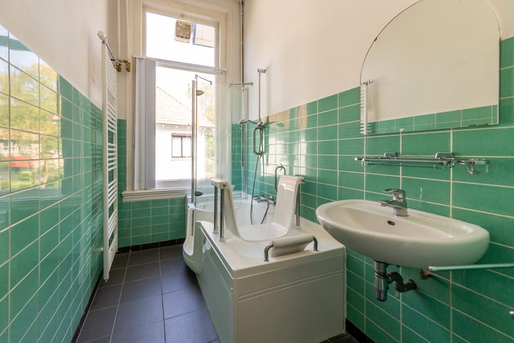 Photo 28 of Burgemeester Van Hellenberg Hubarlaan 22