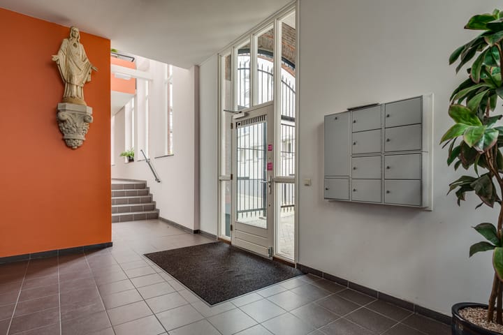 Foto 33 van Munsterstraat 14-E