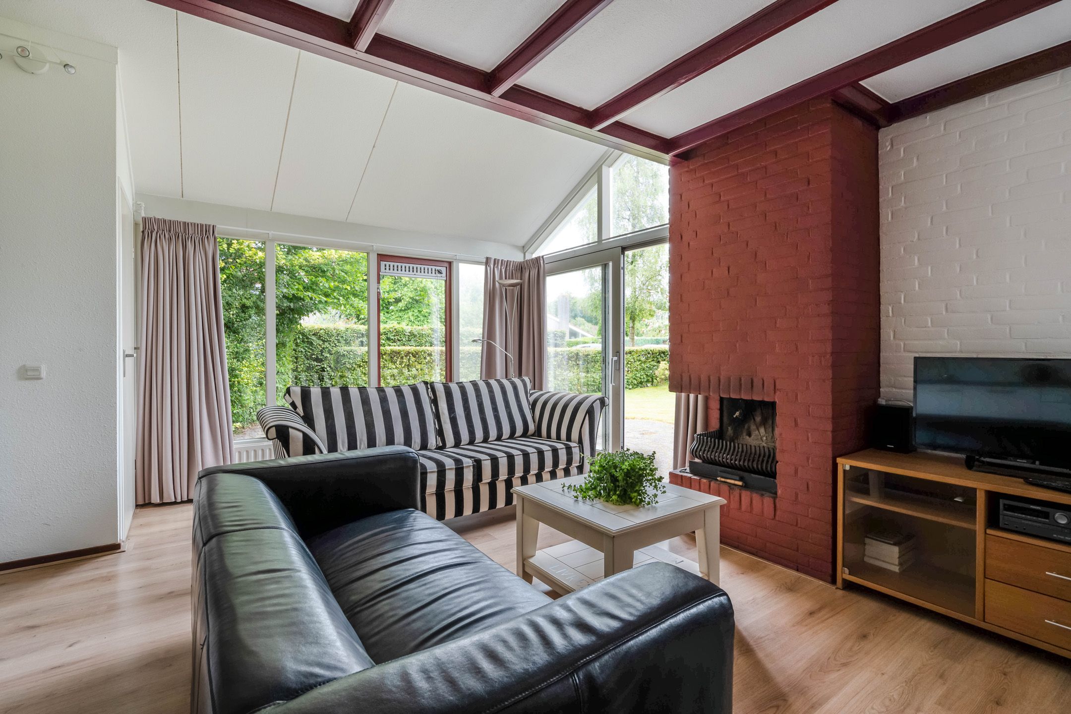 2-bedroom freehold villa in Zwiggelte — photo 4 of 5