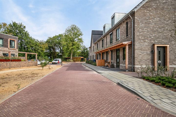 Bekijk foto 3 van Banningstraat 85