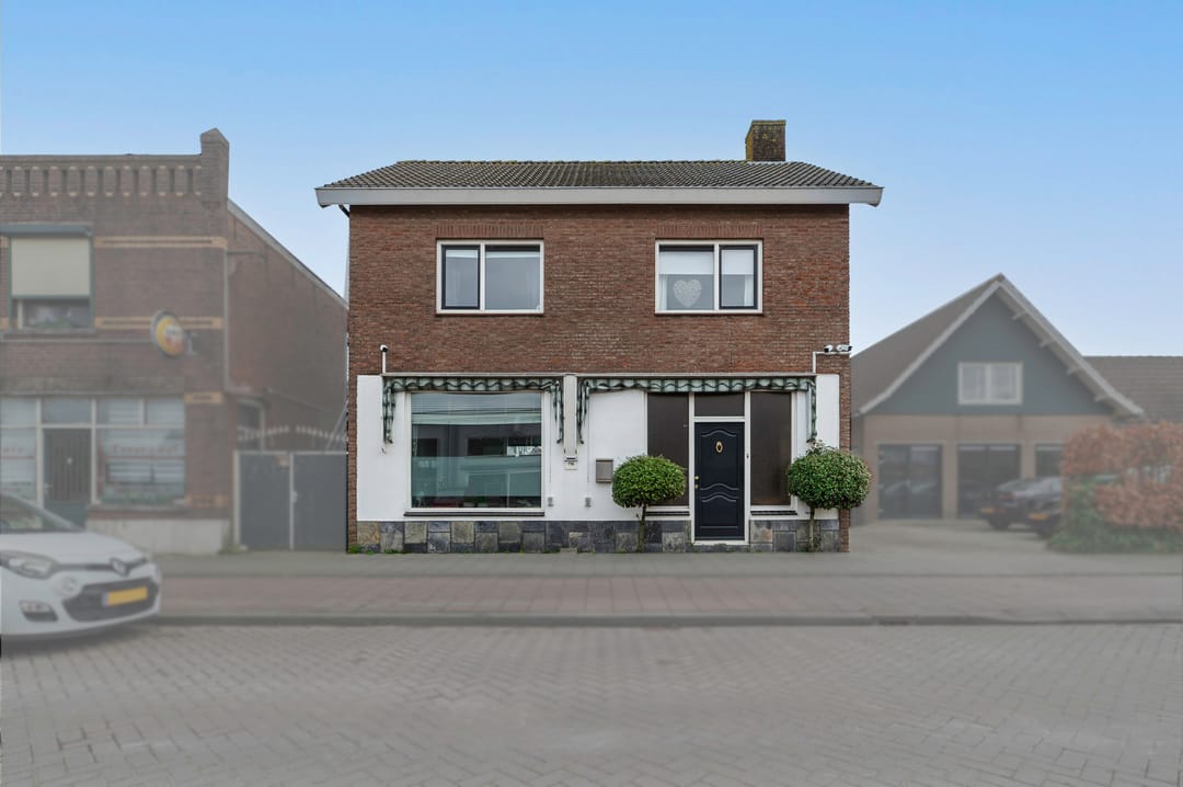 Foto 1 van Roosendaalseweg 114