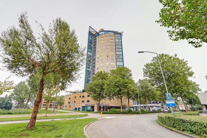 Foto 5 van Van Eesterenplein 292