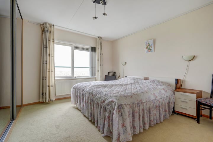 Foto 32 van Van Eesterenplein 292