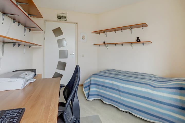 Foto 37 van Van Eesterenplein 292