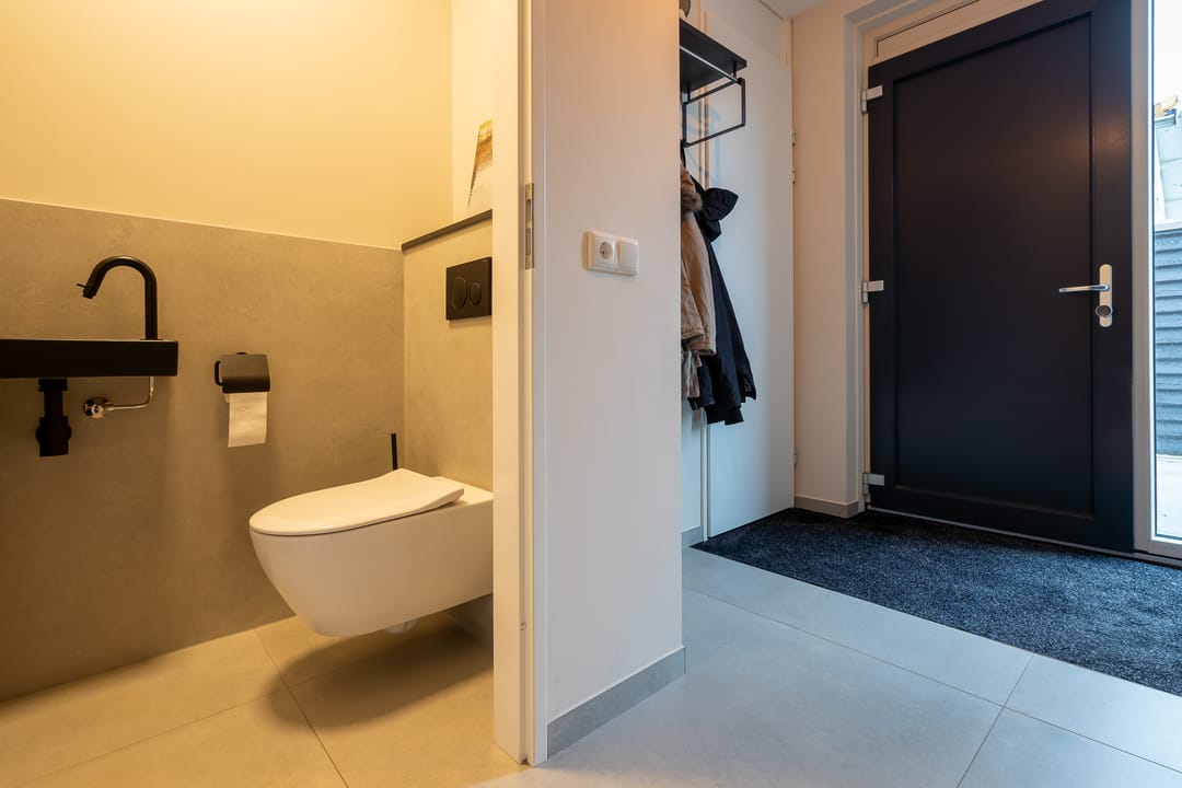 Foto 17 van Maasdijk 18-B