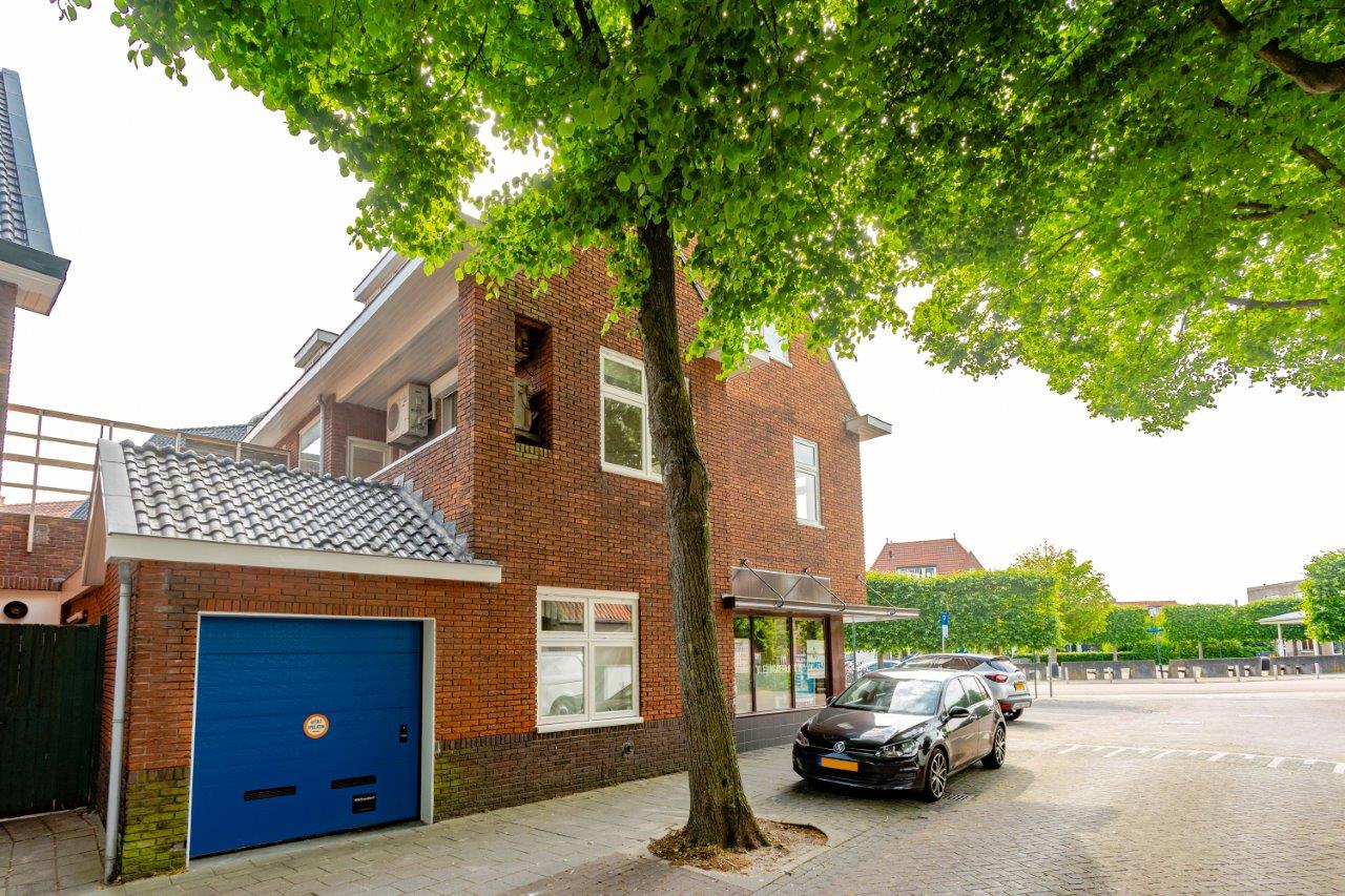 Bekijk foto 3 van Broekbergenlaan 48