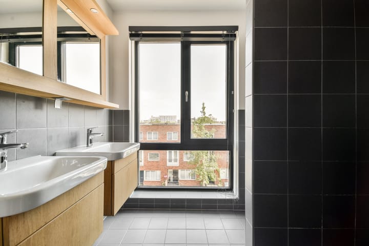 Foto 39 van Jan Vrijmanstraat 228