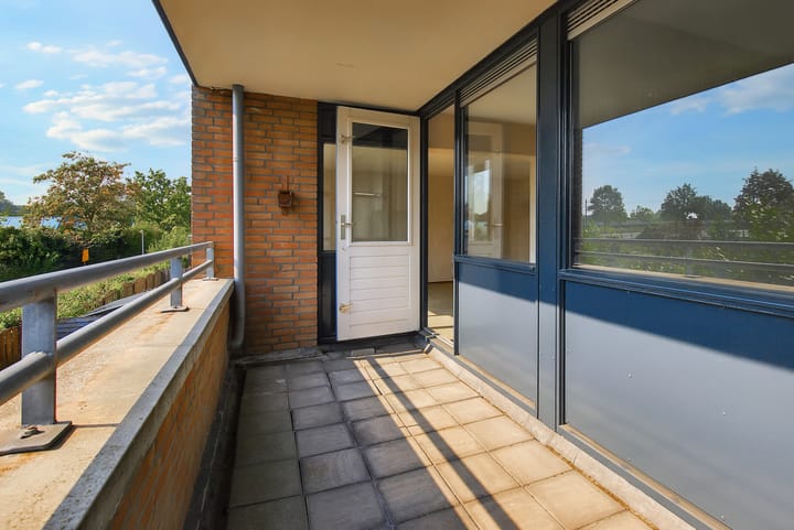 Foto 4 van Gouverneurstraat 8