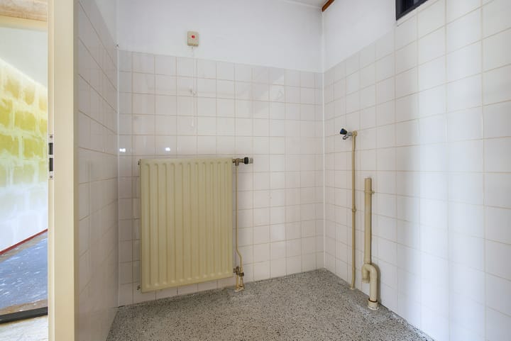 Foto 16 van Gouverneurstraat 8