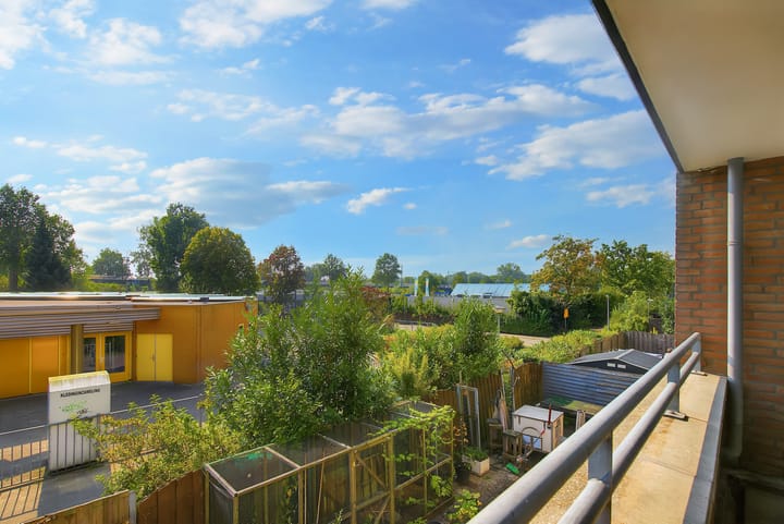 Foto 18 van Gouverneurstraat 8