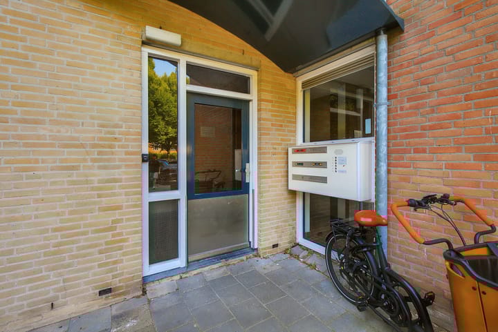 Foto 21 van Gouverneurstraat 8