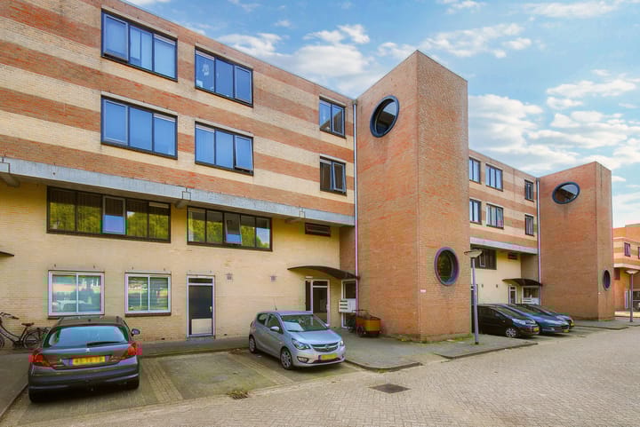 Foto 25 van Gouverneurstraat 8