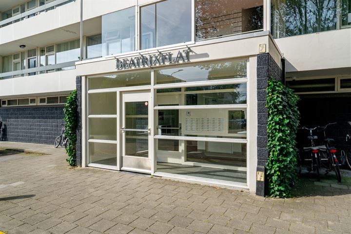 Bekijk foto 32 van Schouwenselaan 27