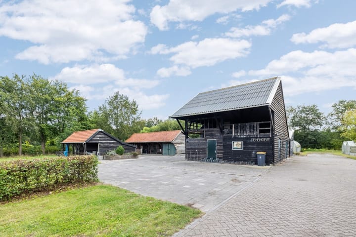 Photo 39 of Spanjaardsdijk 86