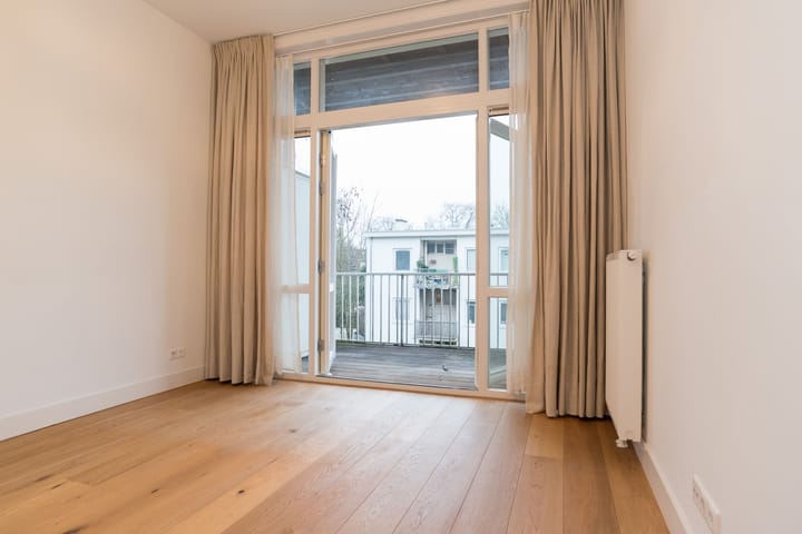 Foto 17 van Vrolikstraat 270-2