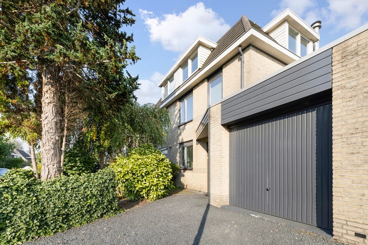 Foto 2 van Kornelis van Tollaan 27