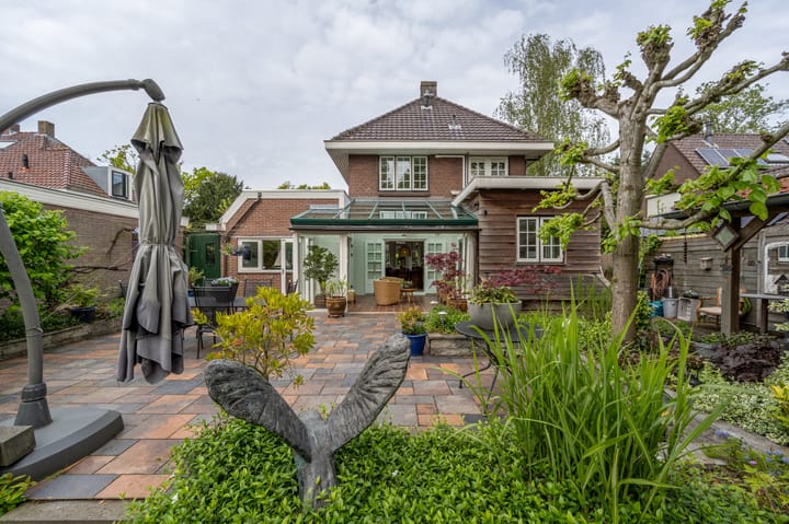 Foto 2 van F. van der Poest Clementlaan 42