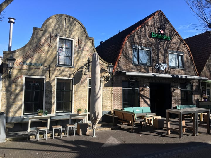 Foto 1 van Oosterburen 5