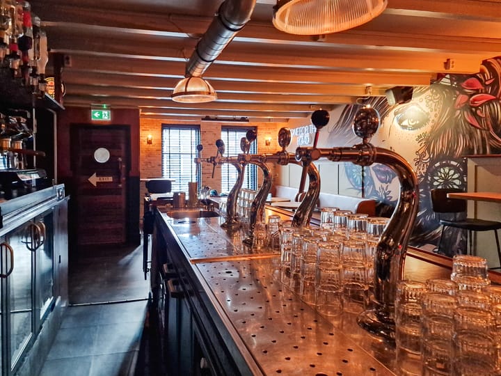 Foto 6 van Oosterburen 5