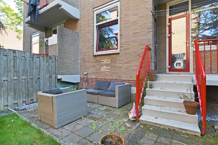 View photo 20 of Woudenbergstraat 81