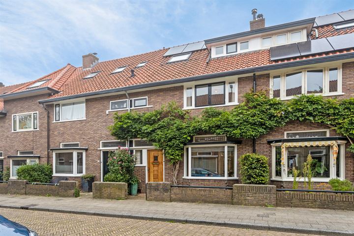 Bekijk foto 41 van Beerninkstraat 11