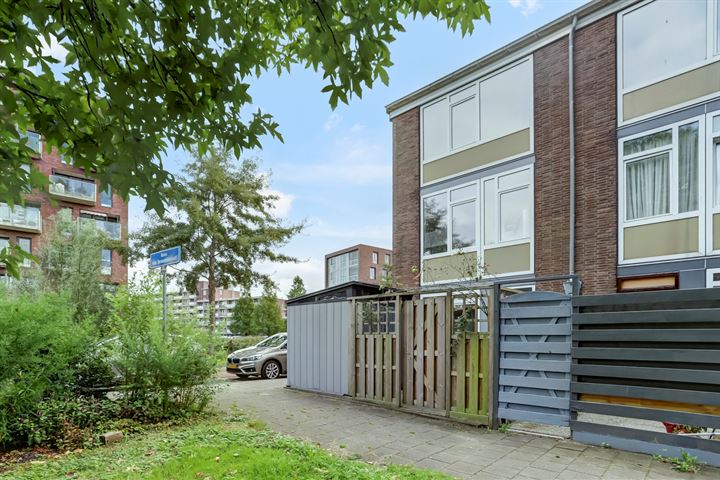 Bekijk foto 31 van Roos van Dekemastraat 20