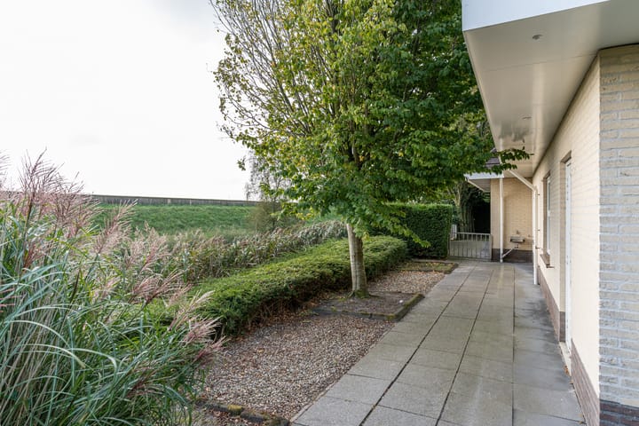 Foto 7 van J. Droststraat 5