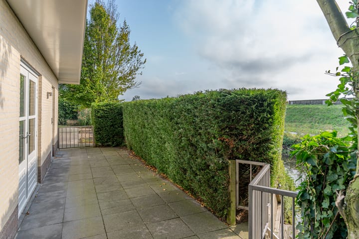 Foto 9 van J. Droststraat 5