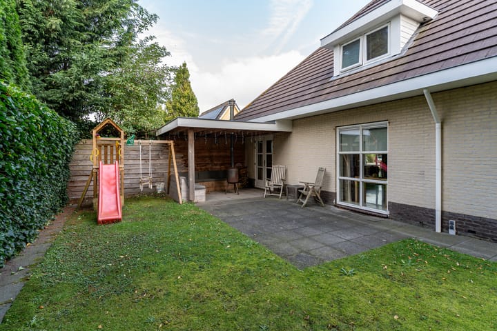 Foto 11 van J. Droststraat 5