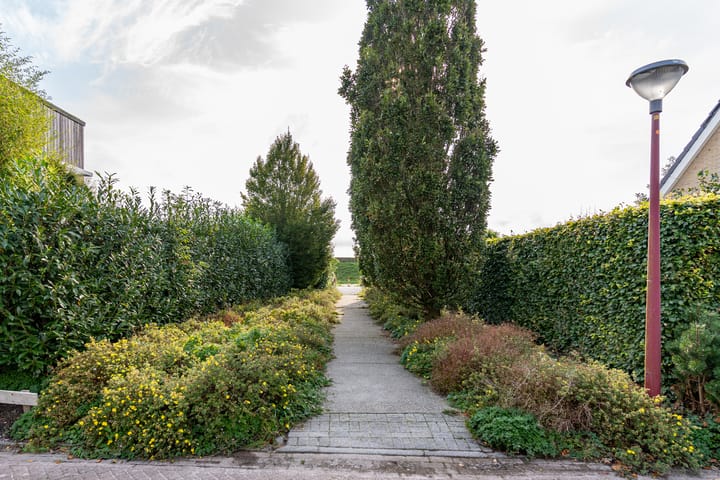 Foto 17 van J. Droststraat 5