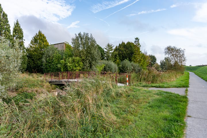 Foto 18 van J. Droststraat 5