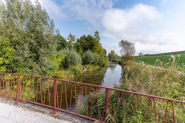 Foto 19 van J. Droststraat 5