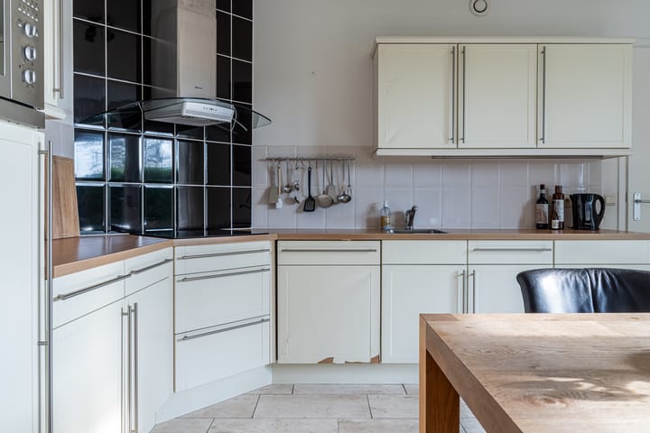 Foto 36 van J. Droststraat 5