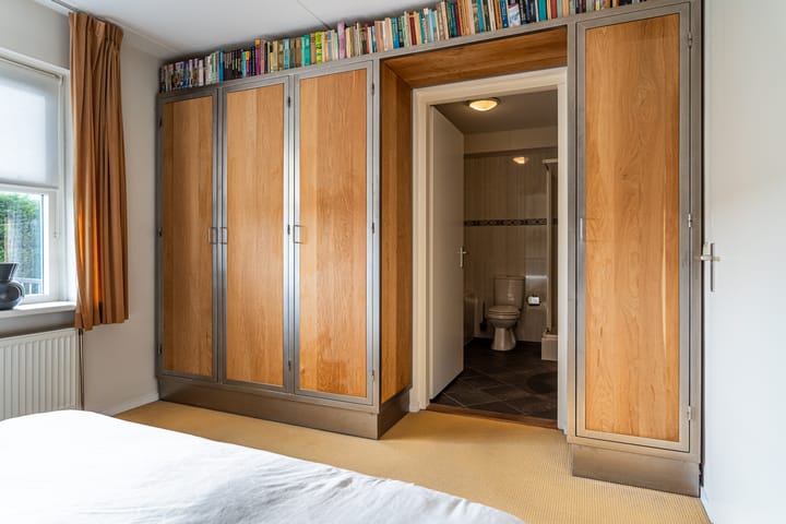 Foto 43 van J. Droststraat 5