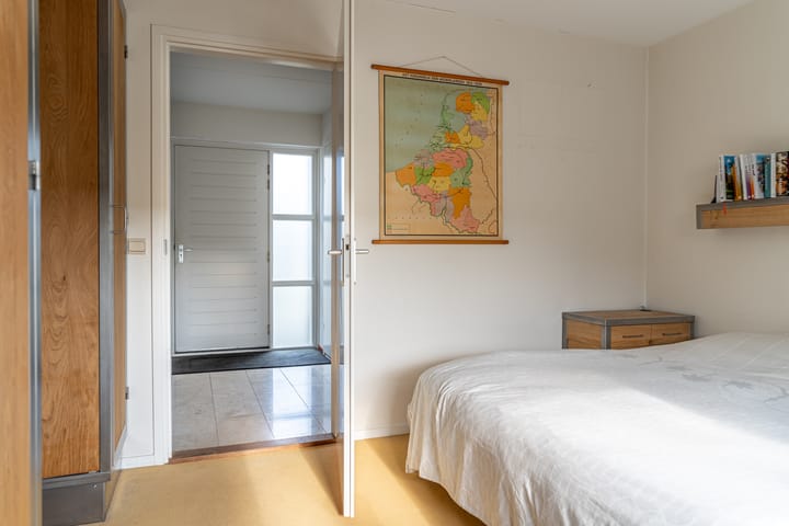 Foto 44 van J. Droststraat 5