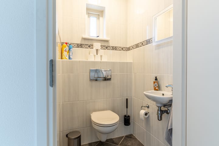 Foto 48 van J. Droststraat 5