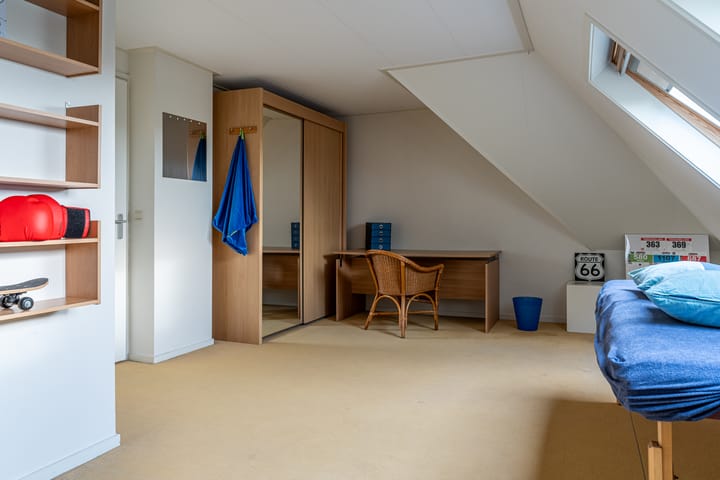 Foto 60 van J. Droststraat 5