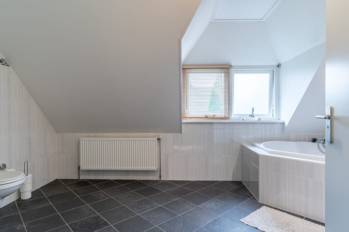 Foto 61 van J. Droststraat 5