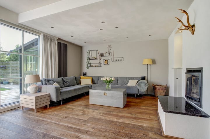 Photo 2 of Langeweide 55