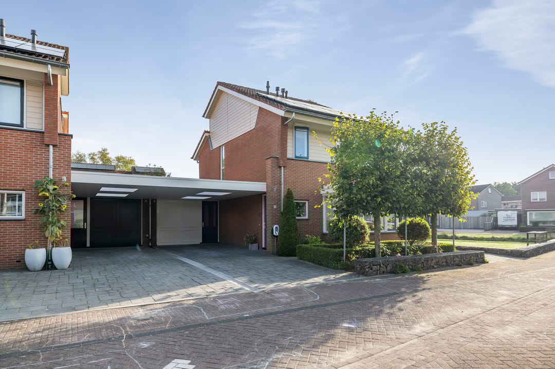 Photo 1 of Schuilenburg 64