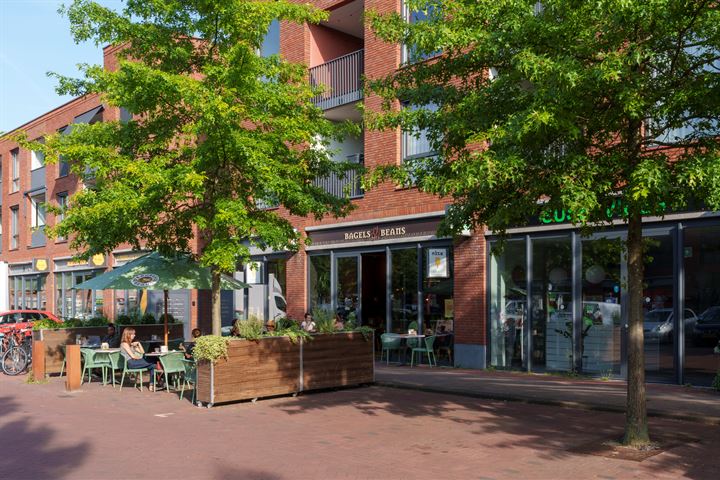 Bekijk foto 42 van Molukkenstraat 32