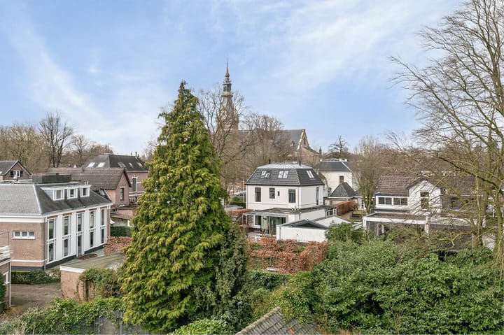 Foto 37 van Mr. Van Rhemenslaan 1