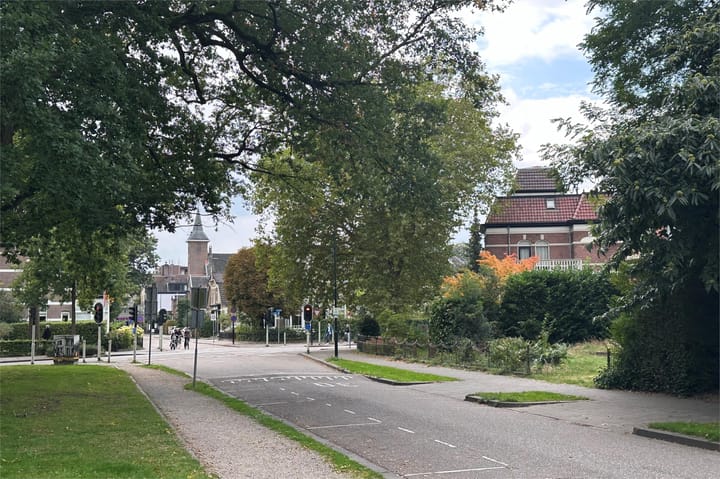 Foto 45 van Mr. Van Rhemenslaan 1