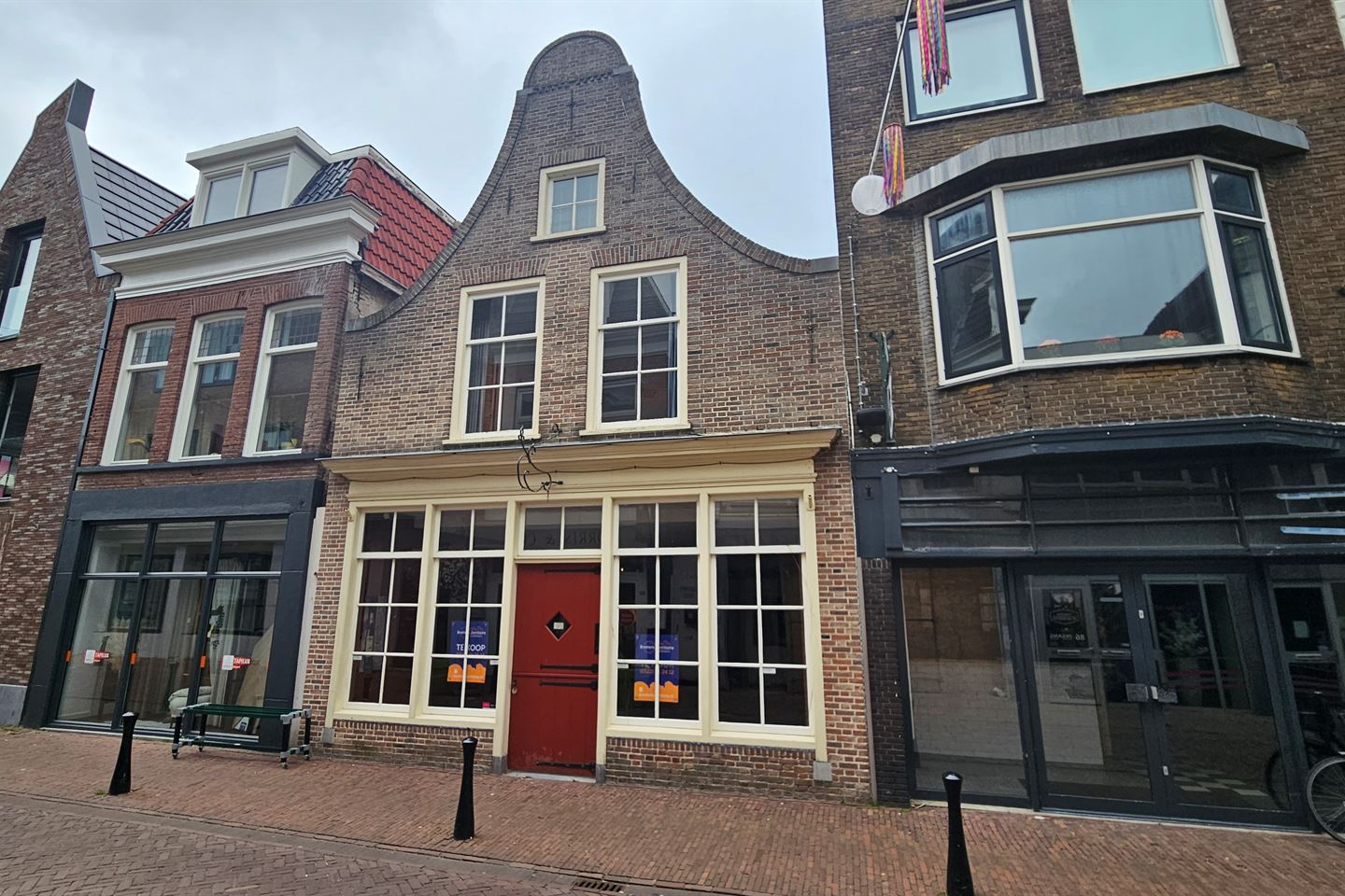 Bekijk foto 1 van Hoofdstraat 105